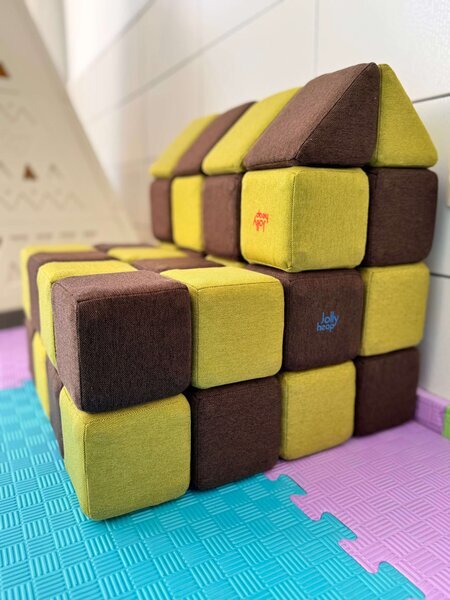 EziuaMea - loc de joaca, Sector 3.